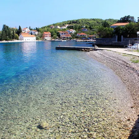 With Parking Space Lukoran, Ugljan - 25081 *